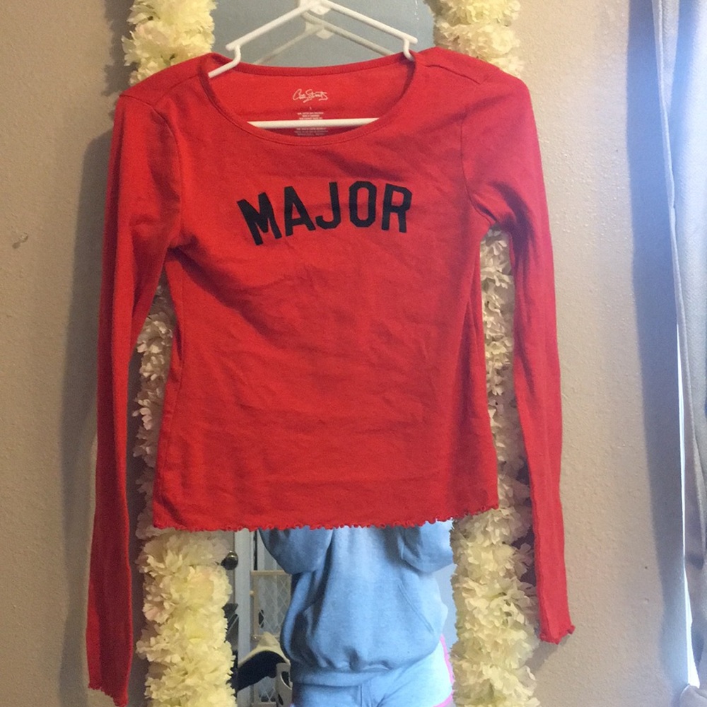Long sleeve women’s top